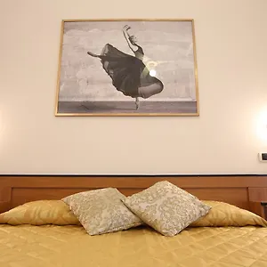 https://casa-del-lago.it-tuscanyhotel.com